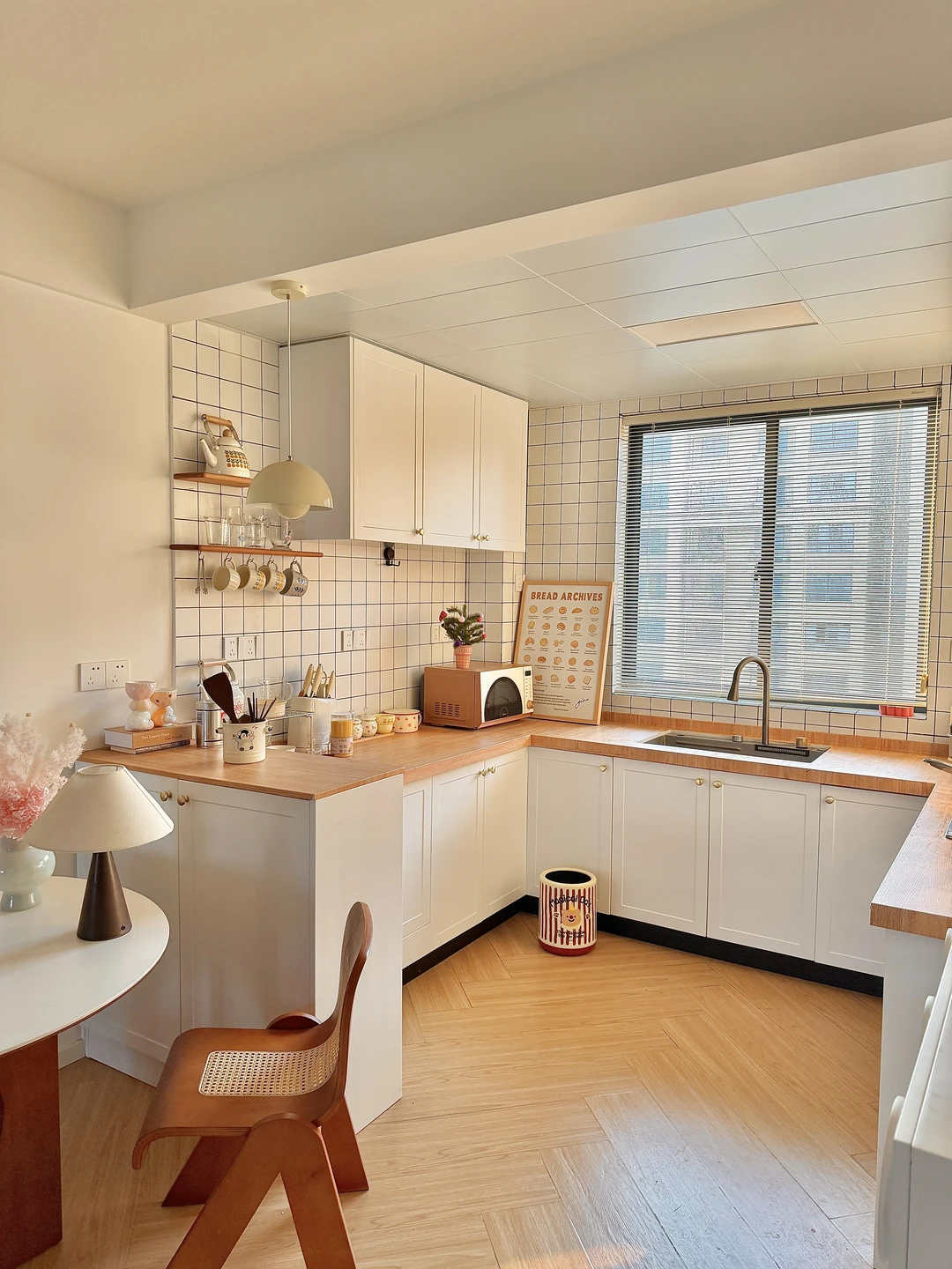 原木风小厨房，干净治愈～