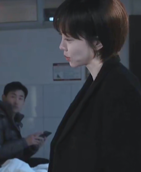 《小城良方》姜妍壁咚肖战姜妍医院探病，霸气告知肖战弟弟，“我相中你哥了！”王