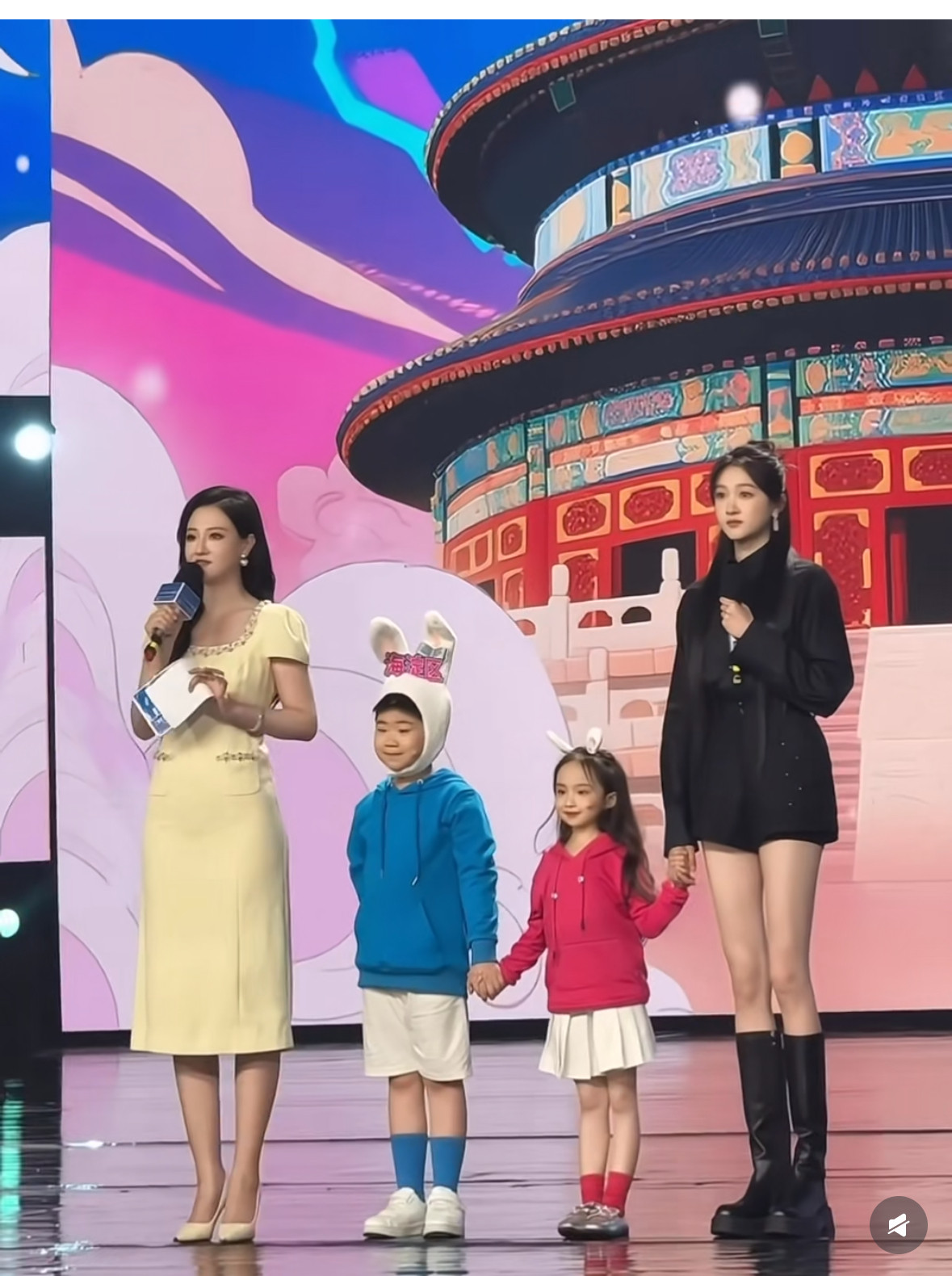 关晓彤的腿怎么那么长，为什么会有那么逆天的身材比例​​​