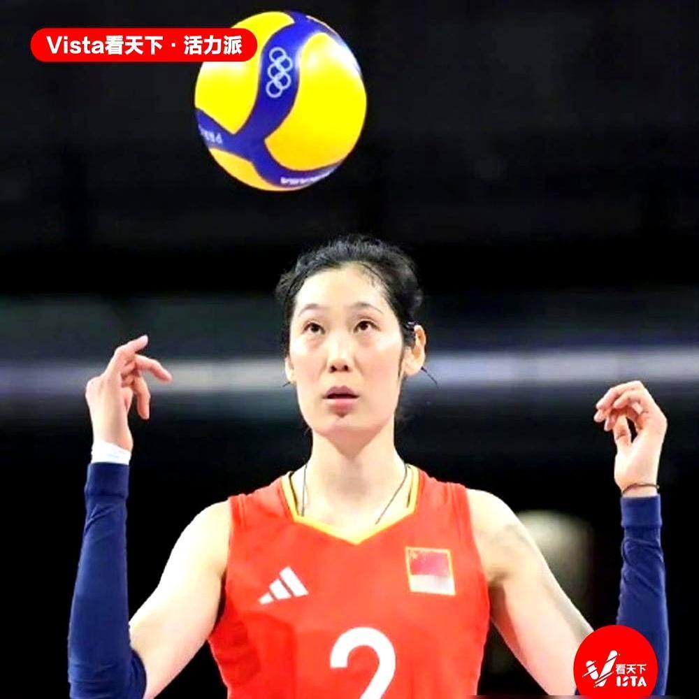 43比41，这不是一场比赛的比分，这只是一局。朱婷亲手终结了老东家。她一个