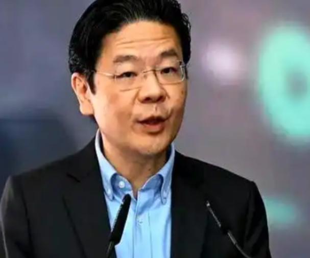 中美起冲突，新加坡挺美国；中日起冲突，新加坡挺日本；中菲起冲突，新加坡挺菲佣；中
