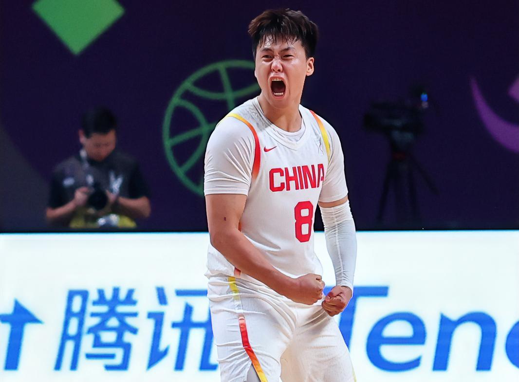 徐杰：睿哥，你这随国家队出征韩国，会被激活吗？你的缺席对国家队影响太大了。赵睿