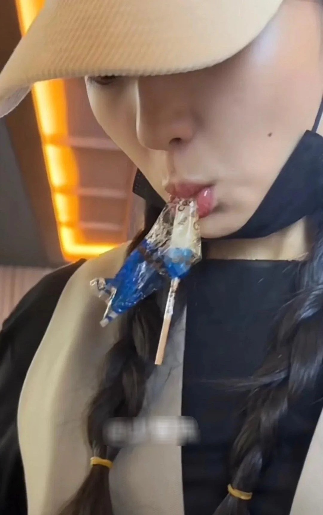 孙千吃的这个糖居然这么贵，这都不到一斤​​​