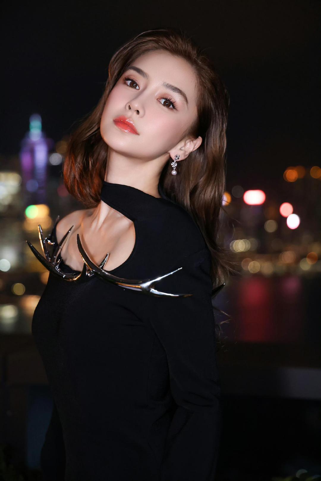 杨颖​