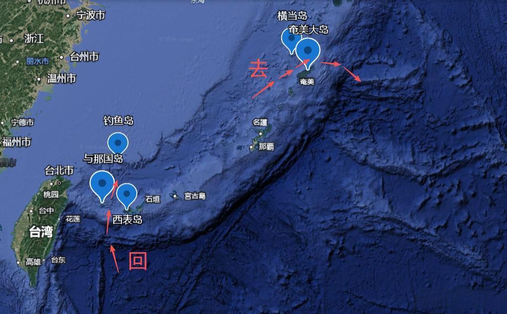 解放军133编队返航，回来时没走横当水道，高市早苗还没意识到：我军已完成一箭三雕