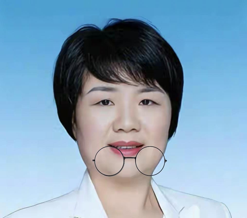 两位女干部落马引人深思湖北刘中英、河南孟宪英两位女干部先后落马，两人都有着
