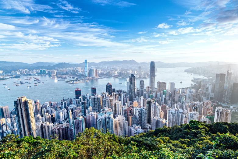 短短5年，香港与新加坡的经济差距拉开一截！2019年两地GDP只差