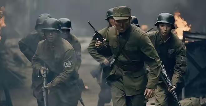 1945年，湘西会战150个鬼子各身绑上百斤炸药，紧贴武冈城墙拉响导火索，城墙倾