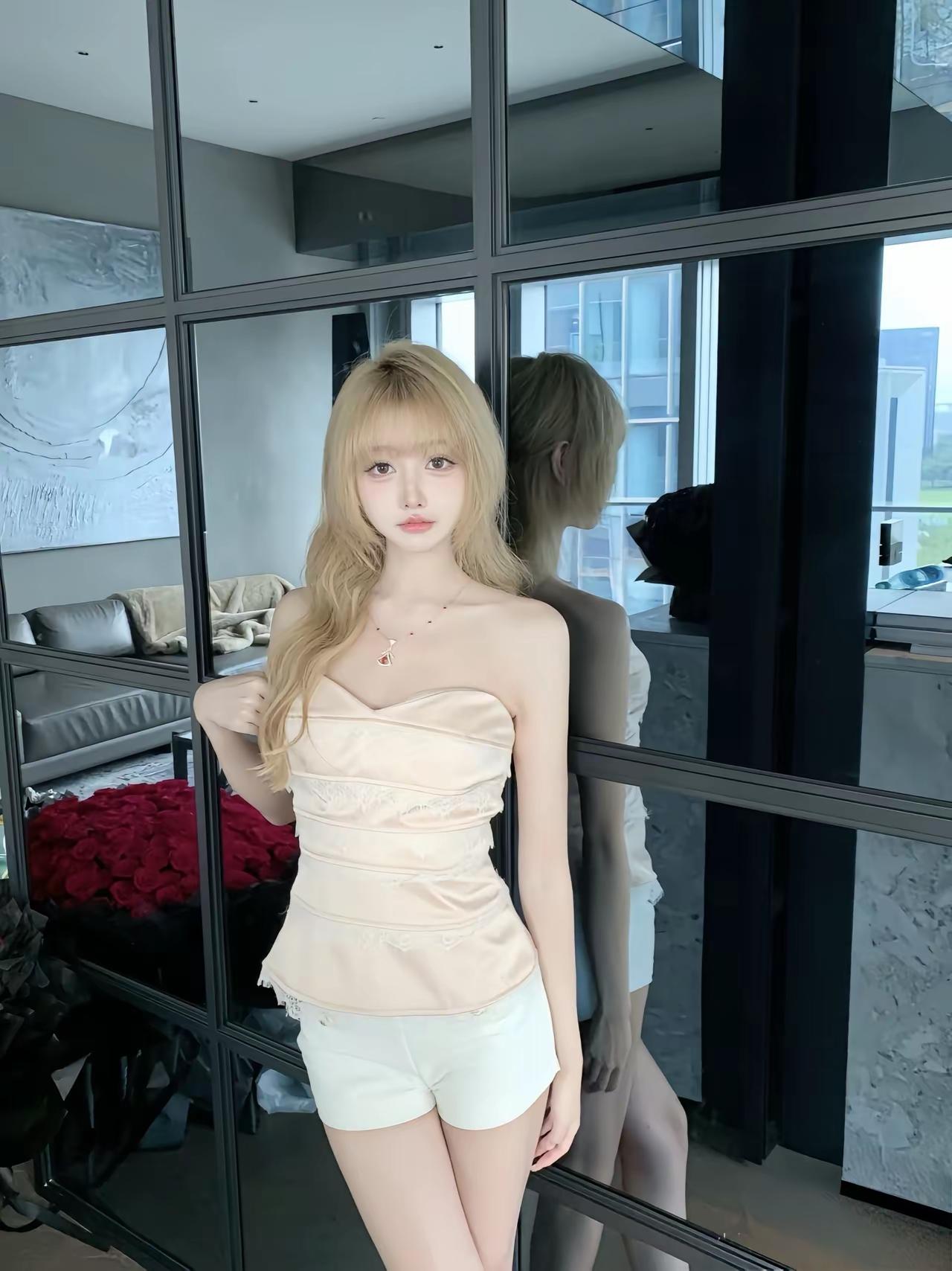 金发美女一直是很有魅力的