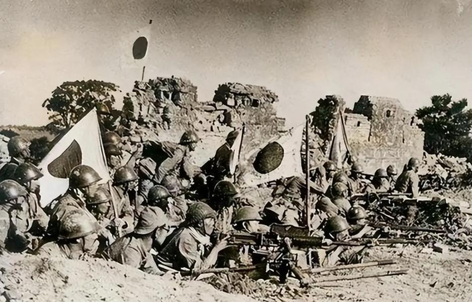 1942年，日军“佐佐木勋小组”执行“斩首”行动，突袭八路军第8军分区司令部，副