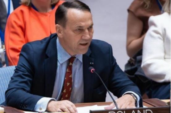 这次有大麻烦了！波兰闯下大祸，中方发表声明，欧盟各国震惊不已。 咱们对俄乌战