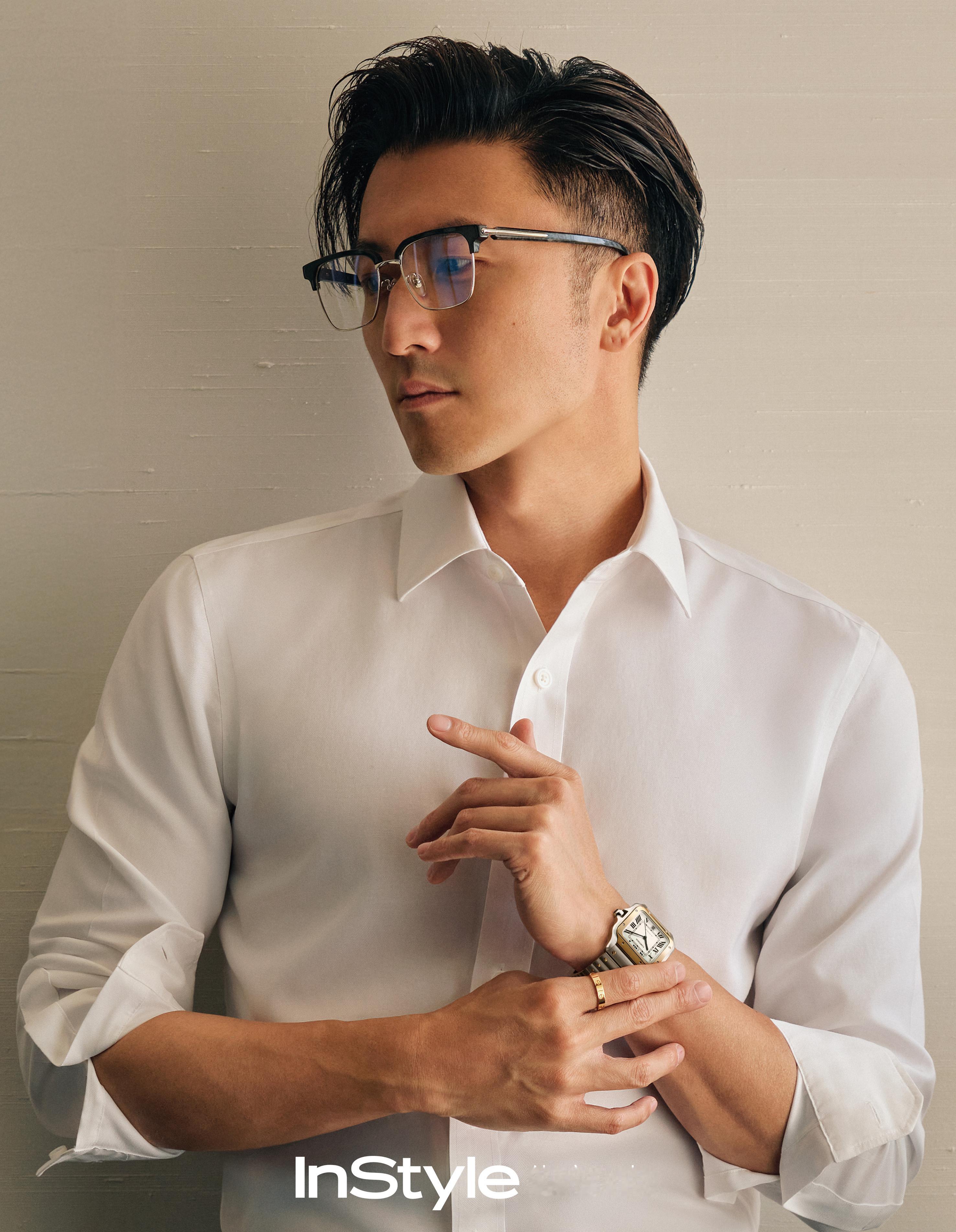谢霆锋无界探索封面大片家人们快看！谢霆锋的无界探索大片太绝了！随性又霸气的造型，