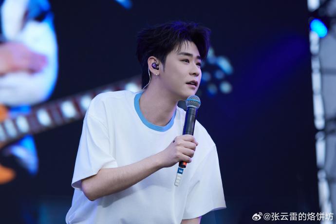 对张云雷来说，什么是最幸福的事情呢？这不，芒果音乐节结束，张云雷发文，告诉大家答