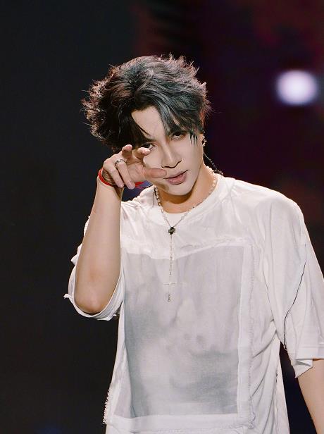 上上谦仅剩上海1家门店由明星薛之谦创立的上上谦火锅全国门店仅剩上海店仍在营业。