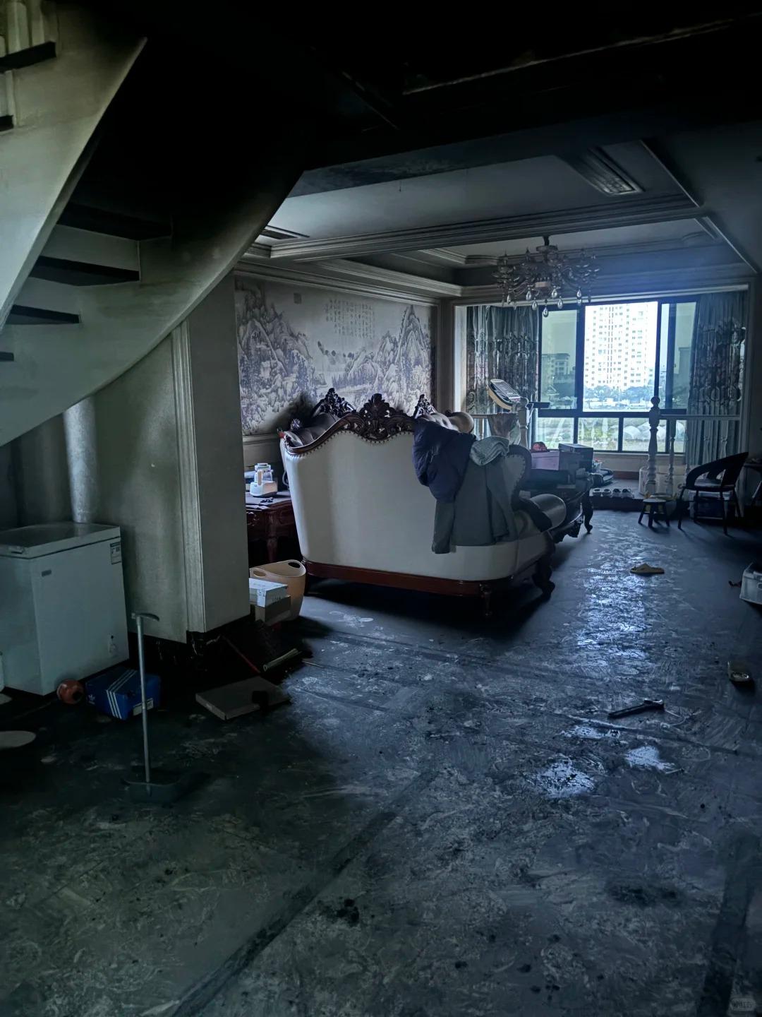 初二连夜走人后……婆婆家着火了，吓出冷汗刚看到的，给所有要装修的朋友提个醒