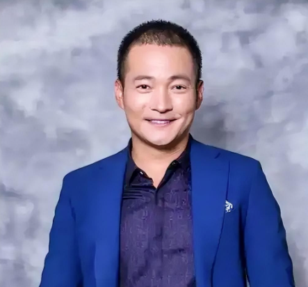 居然还有反转！！特地扒了一下喻恩泰离婚传闻原以为他是不顾家的大渣男，没想到问