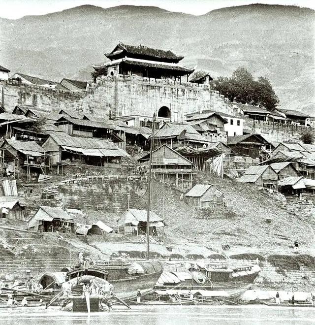 这座山城独占了三国战争的三个"不可思议"，罗贯中都没敢全写千万别被三国演义