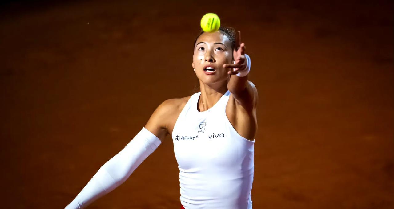 #WTA1000#罗马站上演史诗对决！郑钦文与高芙鏖战三个半小时，历经两场惊心