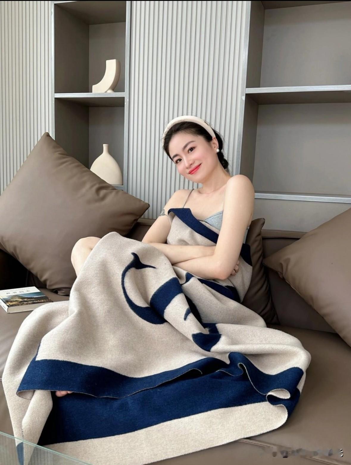 优雅自信穿搭分享