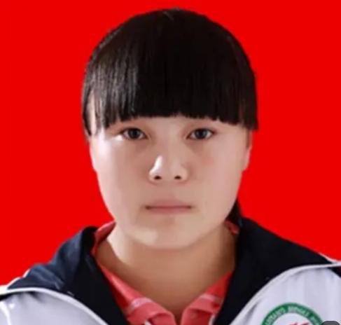 2003年，陕西一女子从破木桥摔下，造成半身瘫痪，丈夫为了还债不得不外出打工，可
