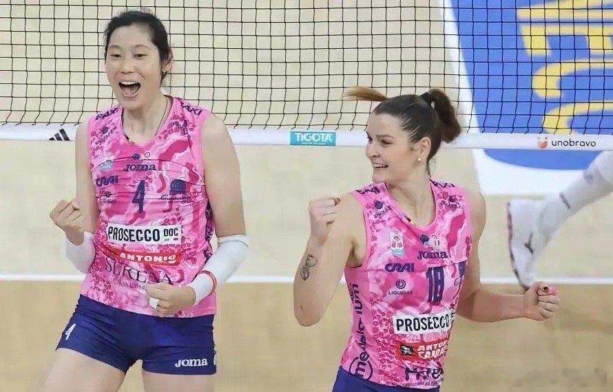 朱婷，加比，哈克，科内三叉戟合砍66分，意甲女排金牌战3-2艰难实现开门红。就在