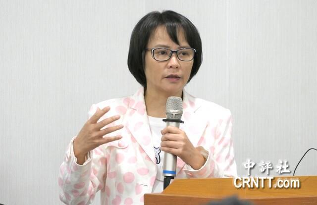 区桂芝：台湾不能再被“台独”绑架，否则终将引火自焚由新党“三合论坛”举办的“台