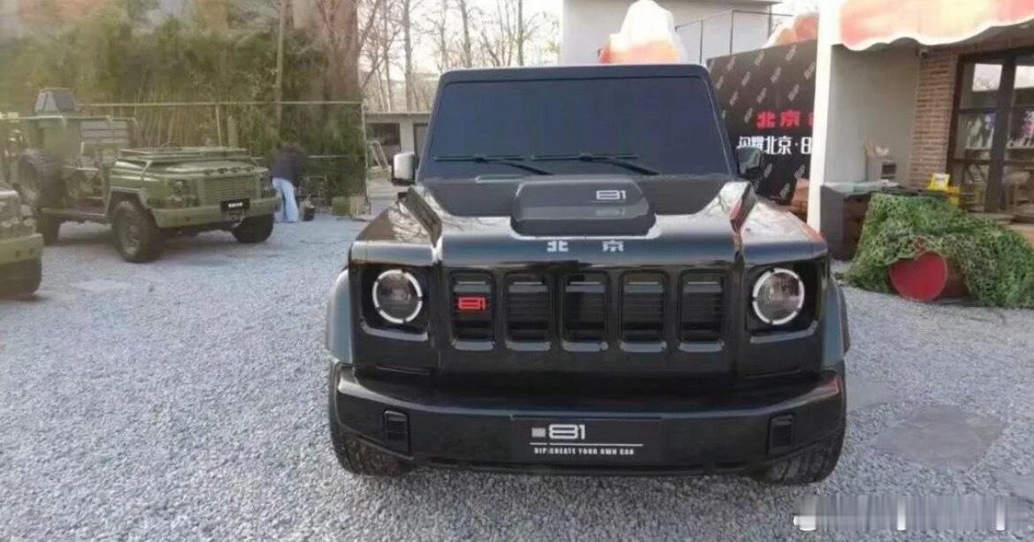 北汽BJ81来了！好家伙这是卫士大G无缝衔接了对开尾门好评！挺帅的