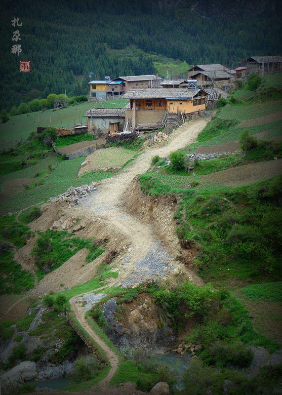 昨天跟我老公大吵了一架，感觉他特窝囊。我老公他弟兄5个我们是老四，前面三个哥