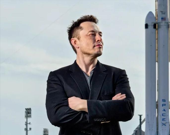 刚去扒了扒马斯克收购推特这事儿不扒不知道,一扒才明白,这位硅谷钢铁侠能把推特搞