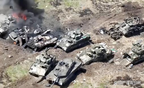 以色列士兵比钢铁还硬啊！被黎巴嫩炸毁了百十辆坦克才死了一个人。以色列国防军29日