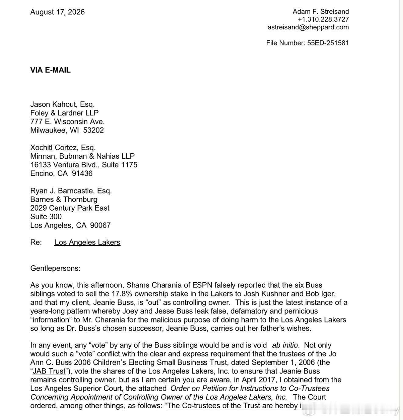 珍妮巴斯的律师威胁采取法律行动。律师函表示：“ESPN记者ShamsCharania错误报道称，Bu