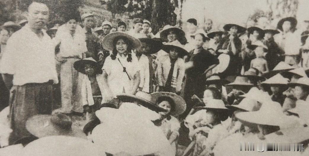 1951年8月，王树声大将（时任湖北军区司令员）率中央人民政府南方老根据地访问团