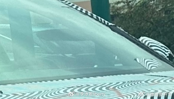 小鹏MONA轿跑SUV最新路透怎么个意思？也用上G7同款大HUD和同款配置了