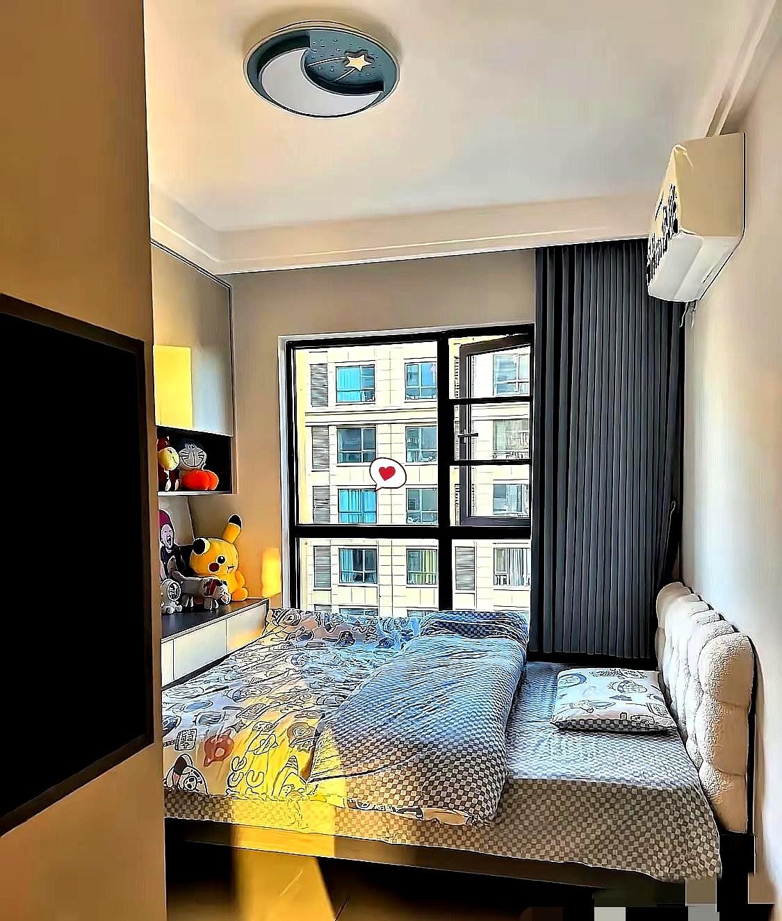 租客突然说裁员要搬走，收了五年房租的我，现在盯着押金条愁到失眠！五年里房租从没