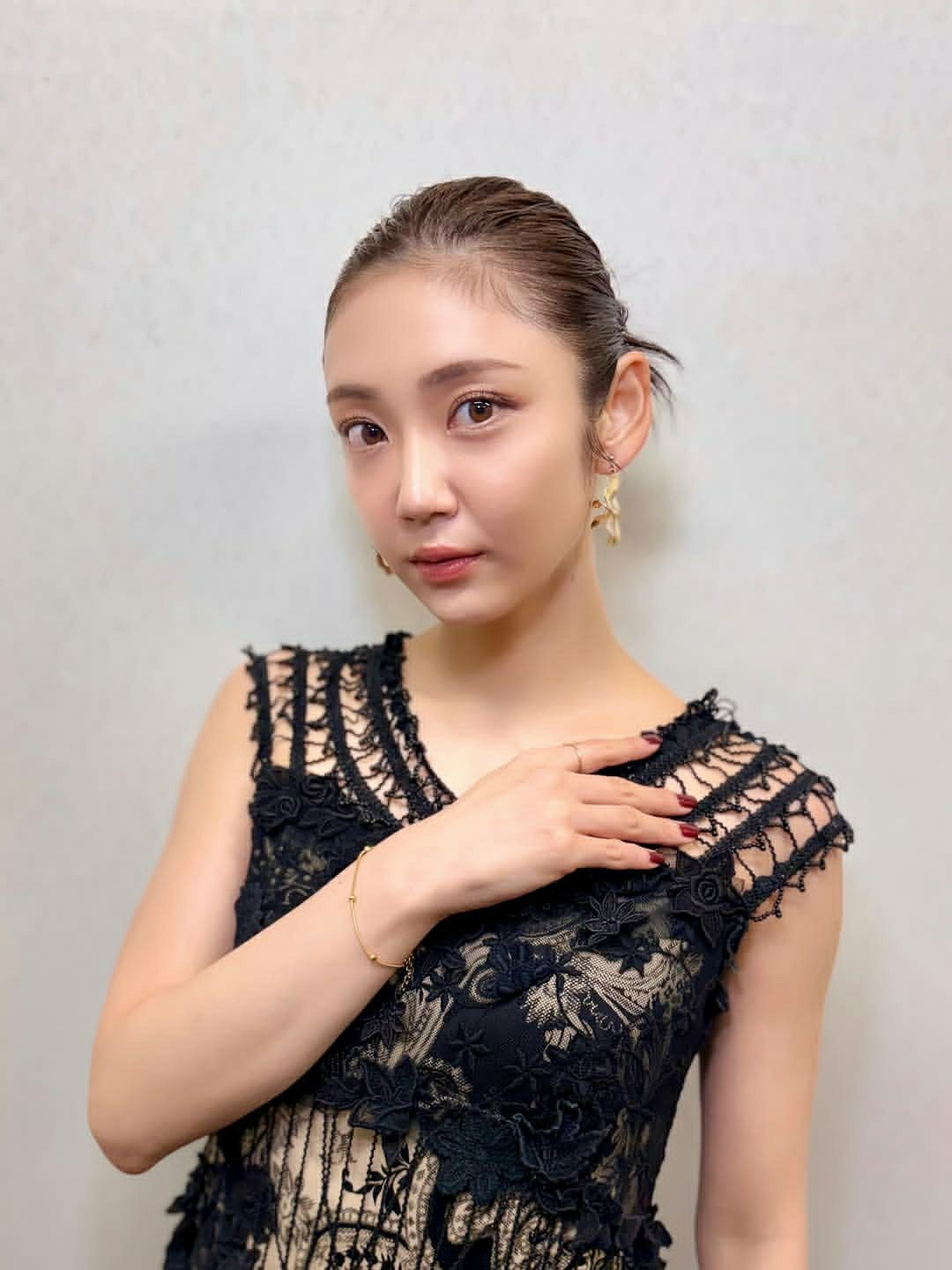 日娱新闻山谷花纯山谷花纯ins​​​