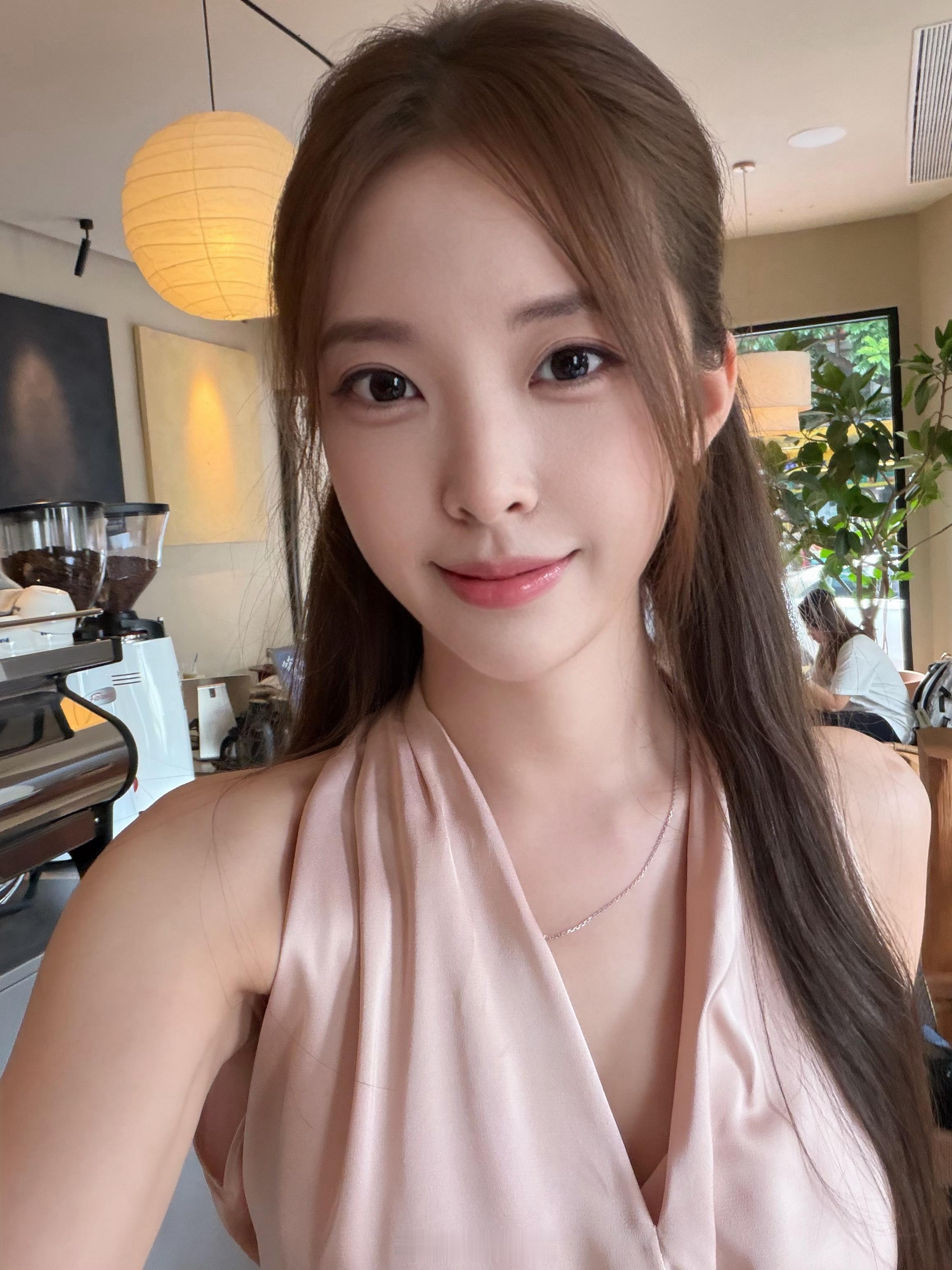 我滴库存最近属于社交媒体想营业一下但又不知道发什么状态