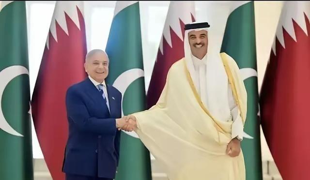 美国靠不住，土豪忙抱团伊朗怎么办？沙特与巴基斯坦签署共同防御条约，是去年的事情。