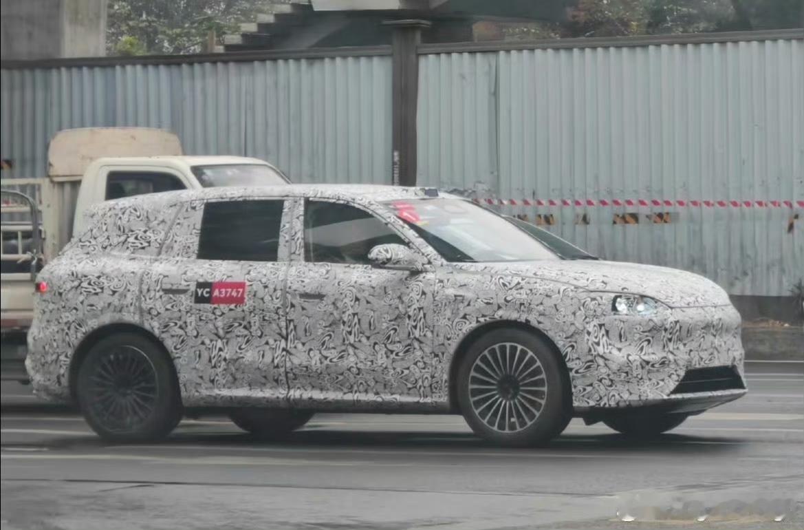 问界M6预测图，大家感觉怎么样？这款车预计2026年上市，目的是为了在问界M