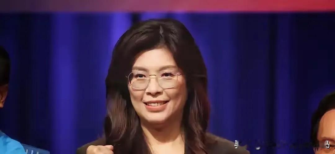 郑丽文1月11日发出心声：她的主张既不统也不独，加强两岸交流、沟通、合作，和平，