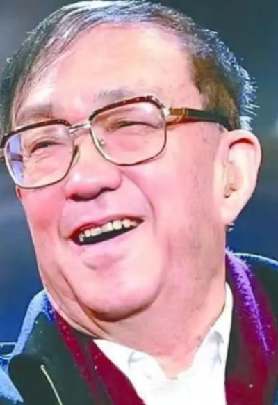 著名导演谢晋一家六口，到2023年底全部离世了。更让人心寒的是，一共养育四个子女