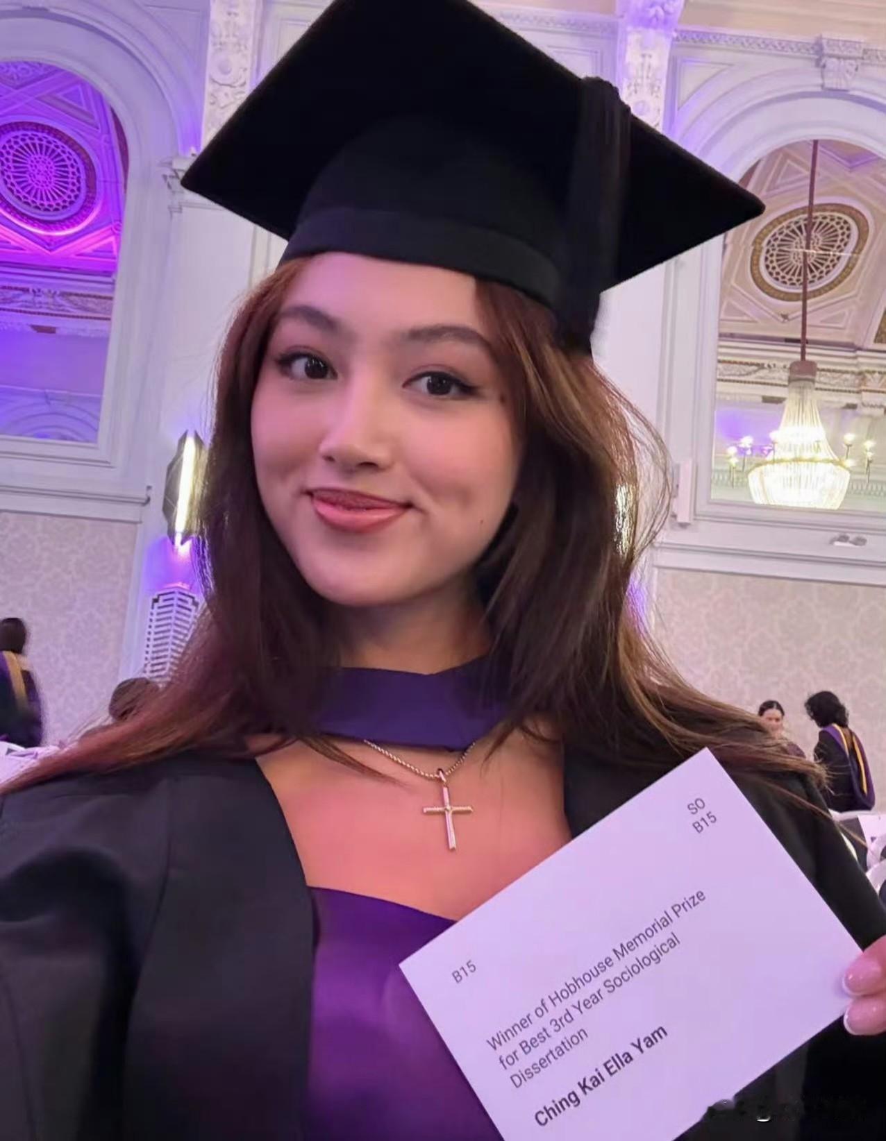 任达华女儿原来是超级学霸！任达华女儿任晴佳也太优秀耀眼了！成功从英国学府LSE