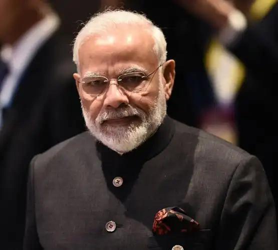 莫迪被狠狠宰了！花天价买尿素，935美元一吨，无奈接盘.. 天天高喊印度制造