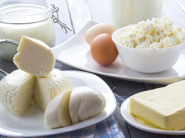 究竟是谁在悄悄偷换概念？把我们祖祖辈辈吃了几千年的馒头、白粥、糙米饭——这些实