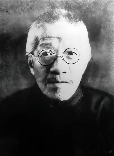 说“割四赔五”那帮人，就是欺负外来的农机手。别急着反驳。去问问那些跨省跑车的