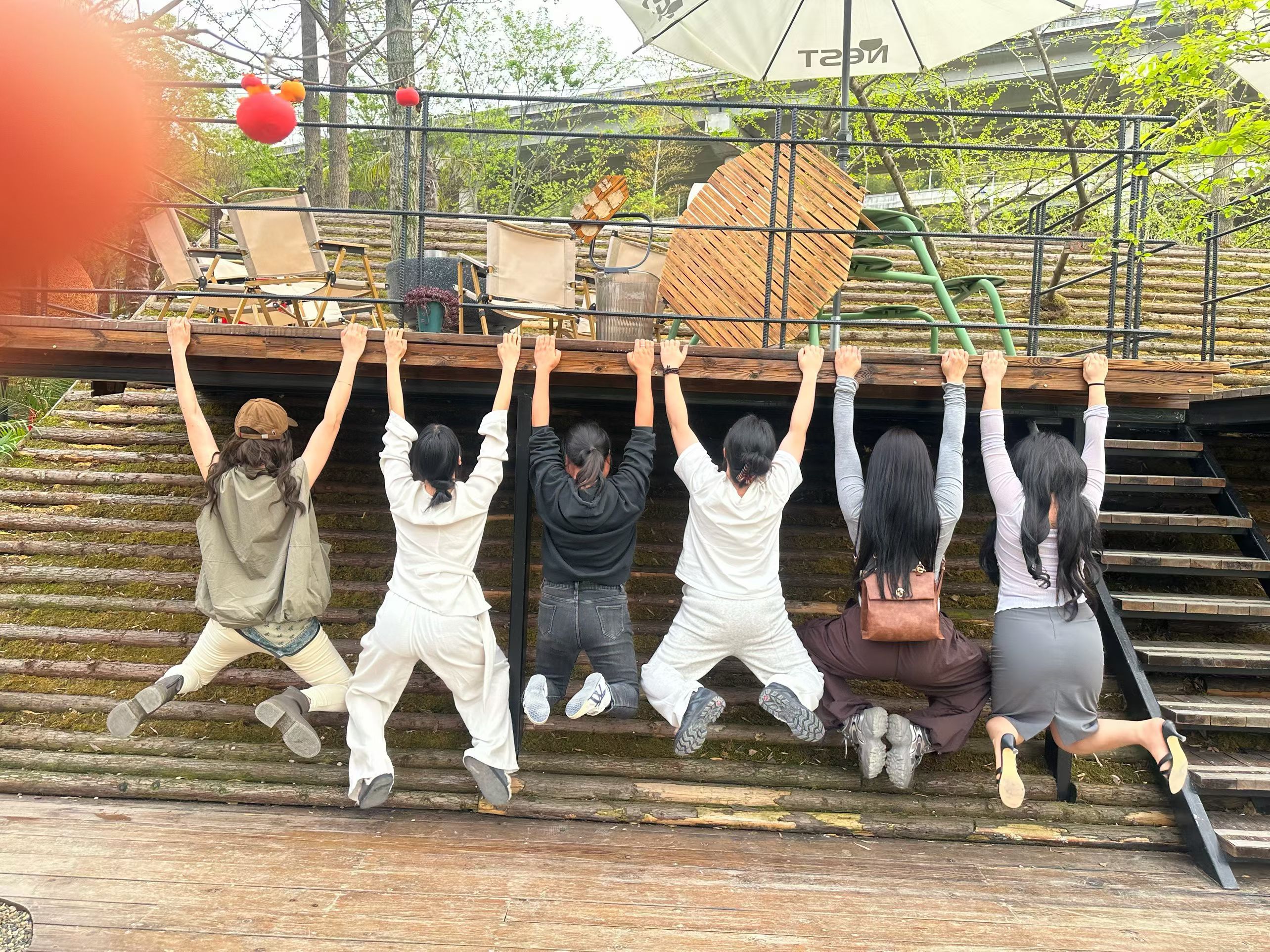 📍标记了一处地点宜兴·岭下河畔·NEST雨林吧