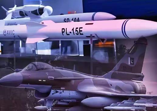 沙特终于发现了，美国靠不住，必须要巴基斯坦歼10，枭龙战机进场保护。沙特看明白了