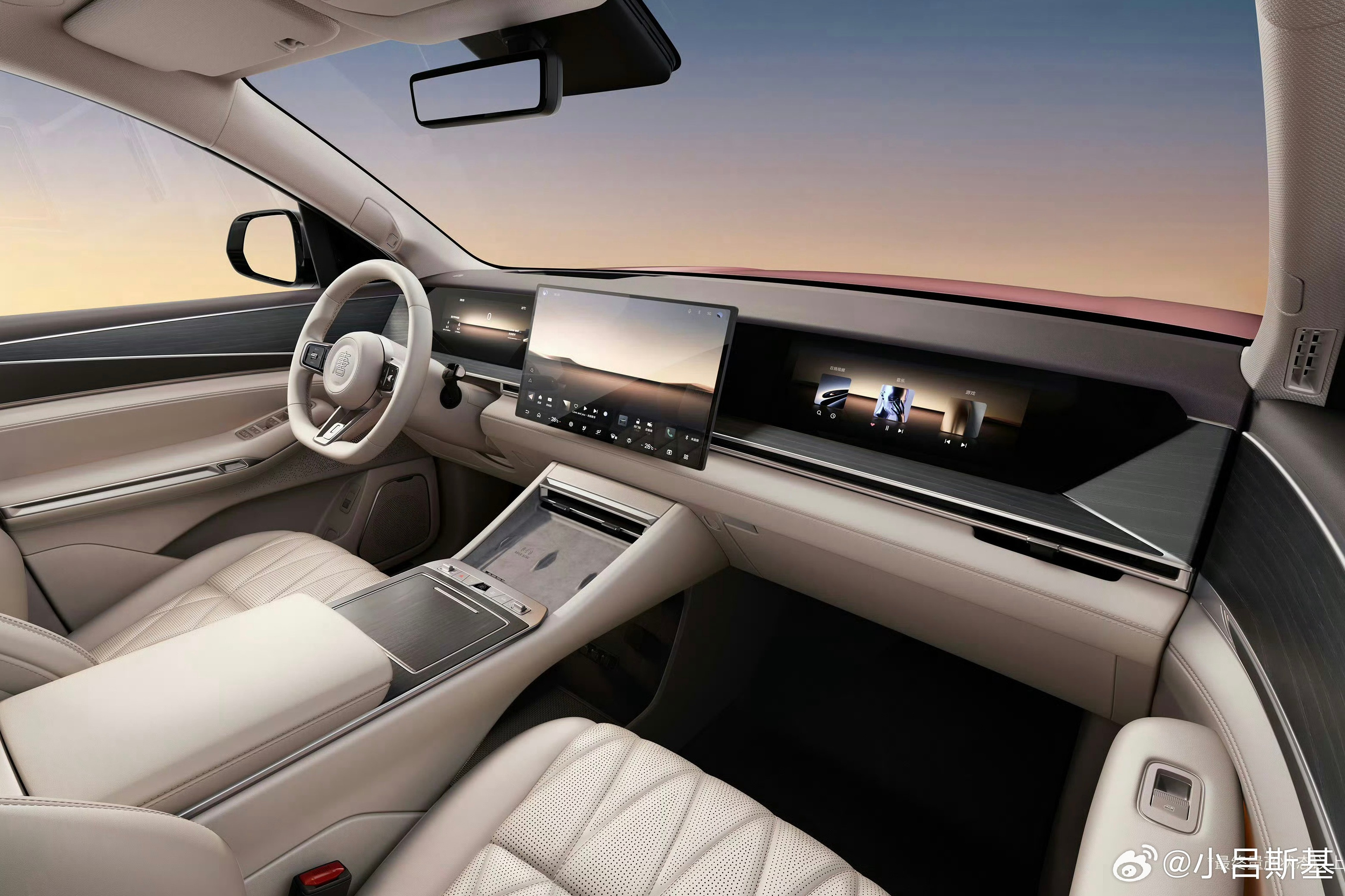 比亚迪大唐的内饰发了官图，感觉看着整体没什么突兀的点，应该能符合大部分用户的审美