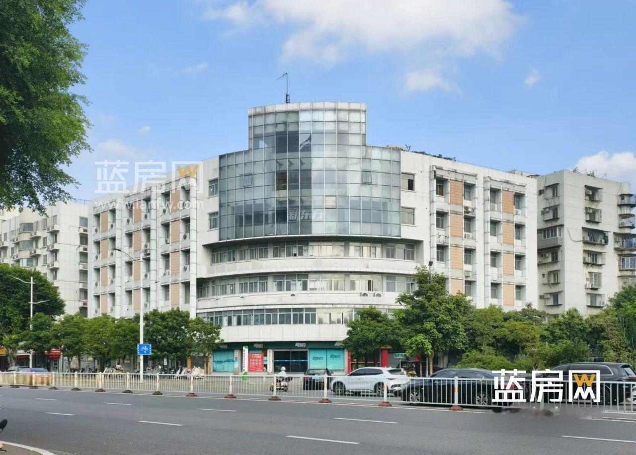 6月23日，鼓楼区政府发布最新房屋征收告知书，拟对市农业农村局杨桥路农业科教大楼