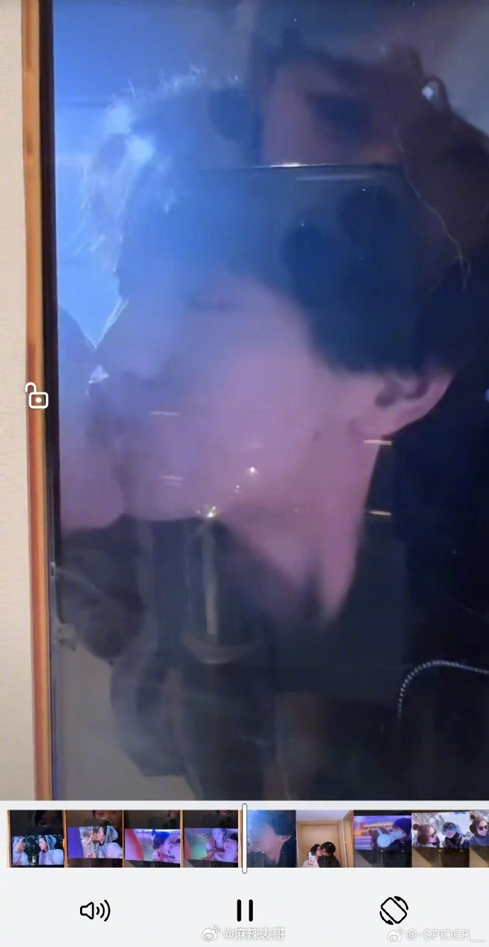 再来看看去年7月华策发的声明，说田栩宁单身、未婚、无小孩结合九成美晒与田栩宁亲吻