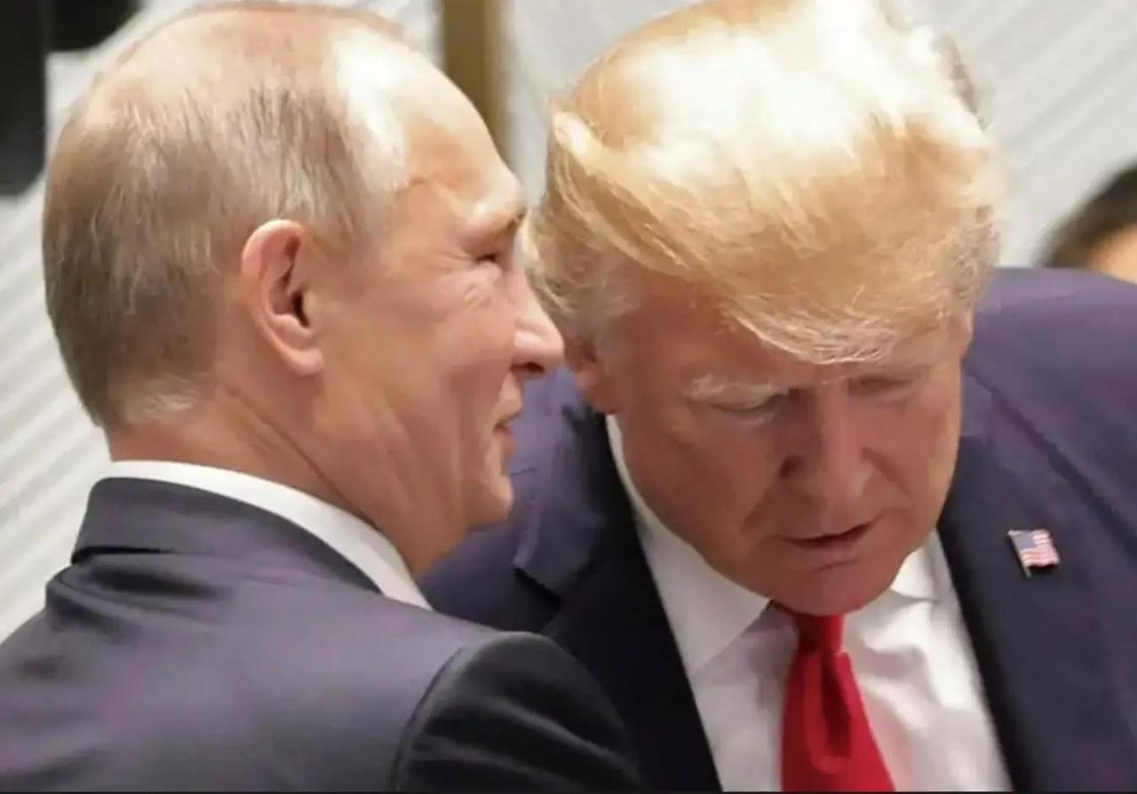 特朗普的“双面剧本”：断援乌克兰，普京为何仍难取胜？